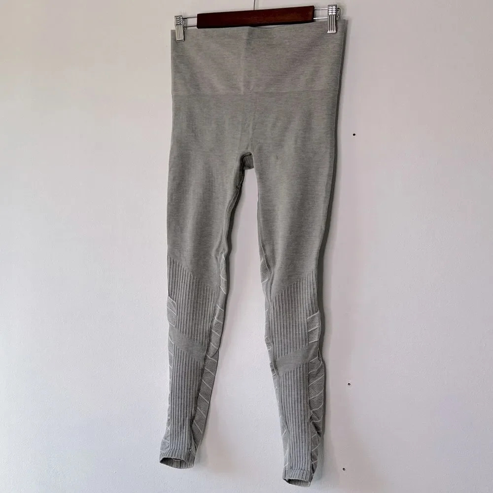 Blanqi Light Gray Sport Support Hipster‎ Contour Legging Size S - Picture 9 of 9